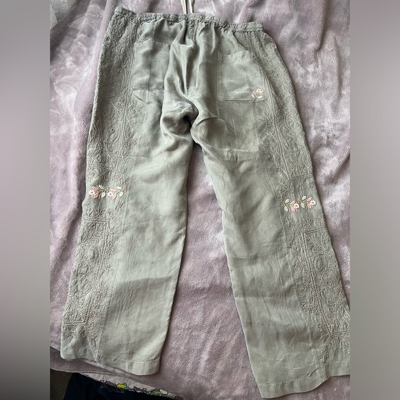 Johnny Was Olive Green Garment with Red Logo Accent - Picture 4 of 7